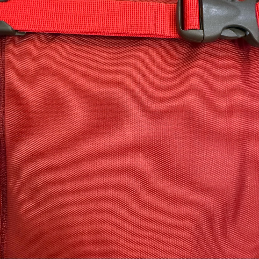 Set of OSPREY Porter 46 Travel Backpack (Diablo Red) & Bago 60L Foldable Duffle - Picture 10 of 15